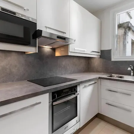 Apartamento De Standing - Vue Buttes-chaumont Paris
