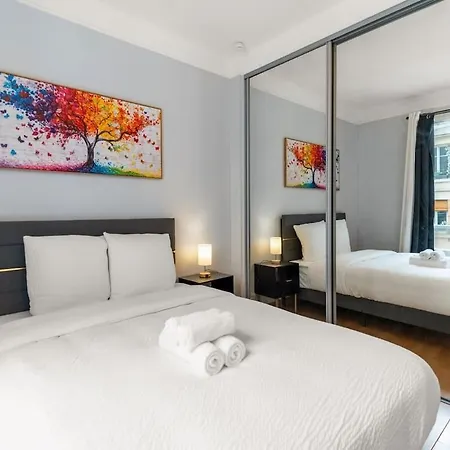 De Standing - Vue Buttes-chaumont Apartamento *